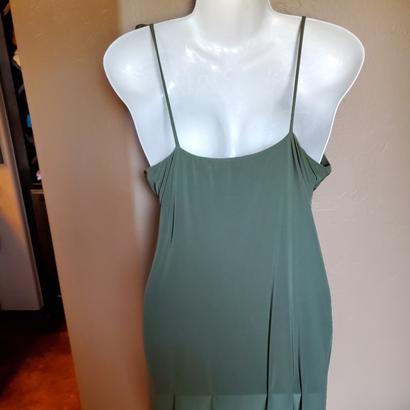 Fashion Nova dress - Picture 5 of 7